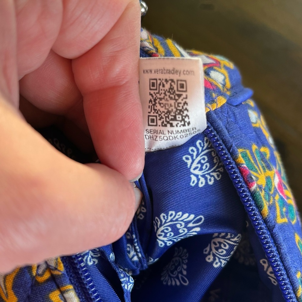 Vera Bradley Iconic Hipster Romantic Paisley Blue Quilted Crossbody Bag EUC - Picture 9 of 11